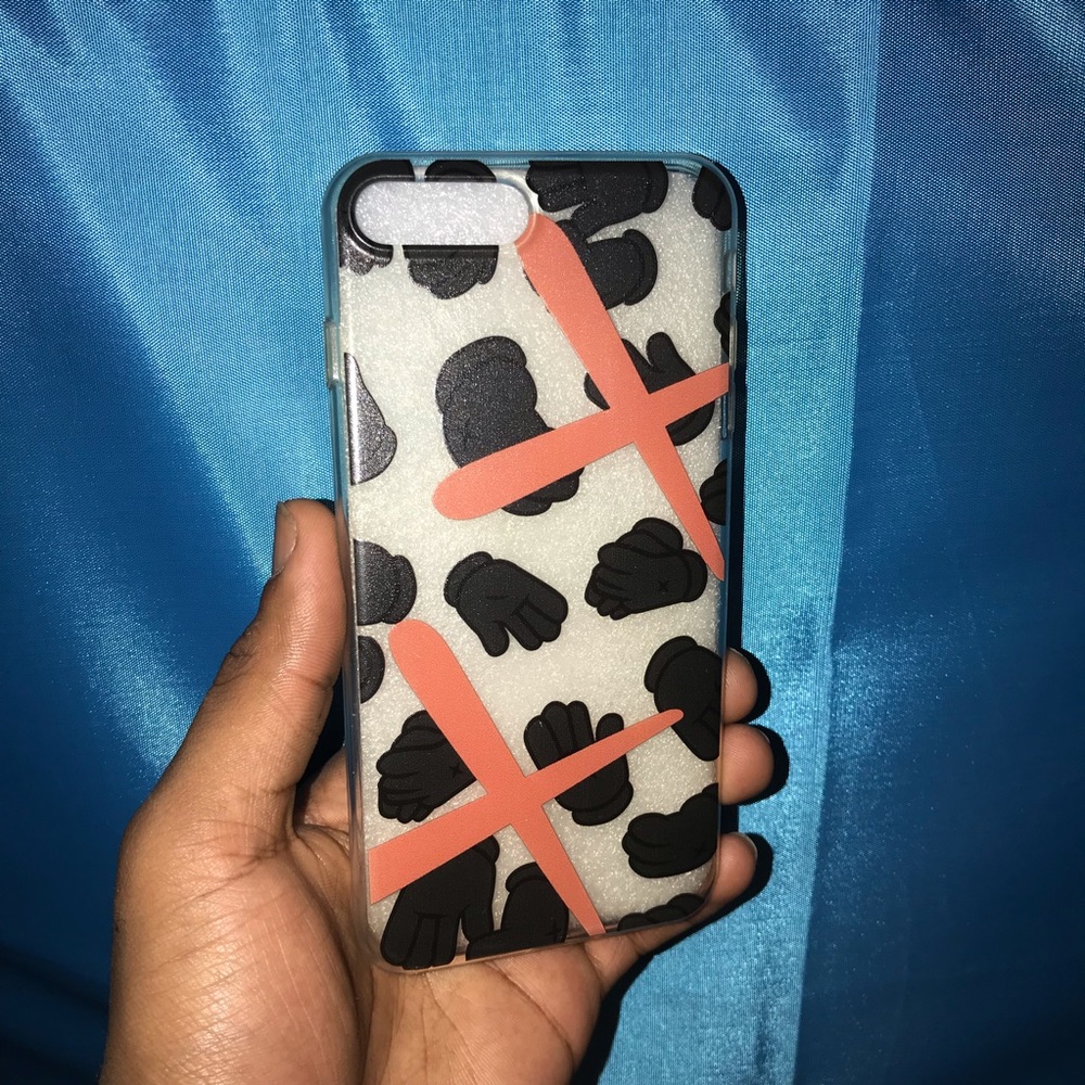 ORIGINAL FAKE X KAWS IPHONE 7 PLUS/8 PLUS GEL CASE